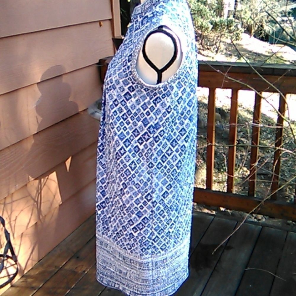 Studio M Shift Dress - Picture 3 of 8